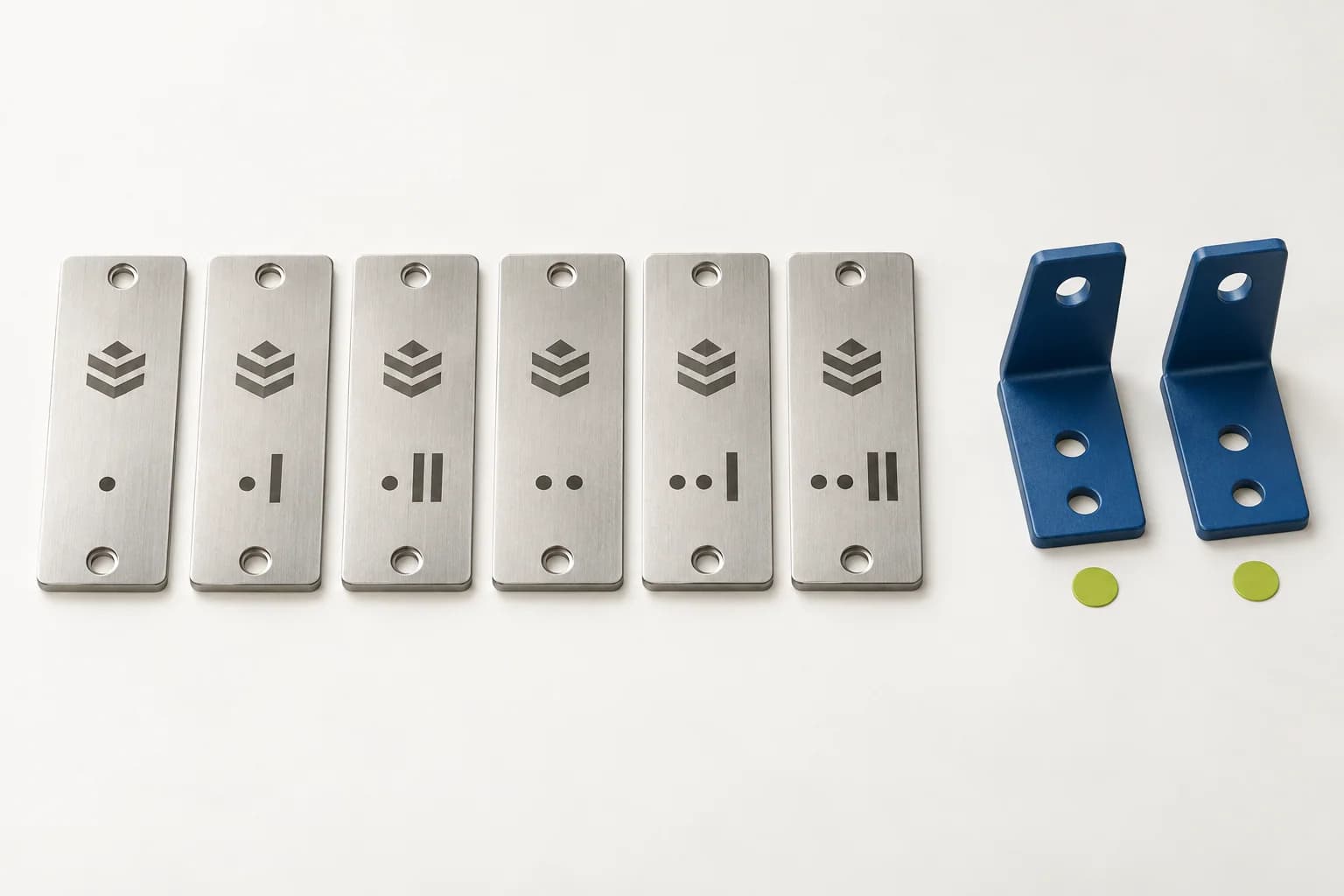 A series of metal plates with constant and variable elements